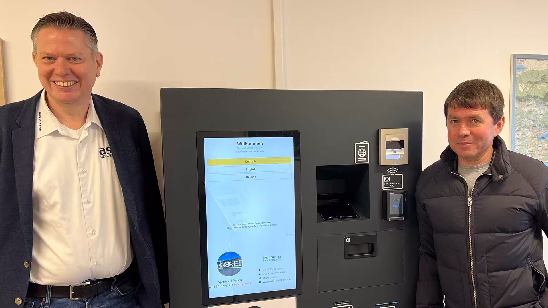 HTC - das Hochey Training Center ist mit zwei Self-Check-In-Automaten technisch auf dem neuesten Stand.