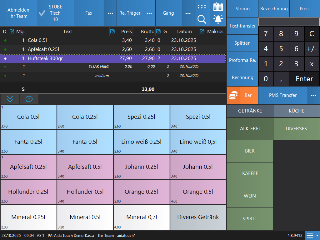 Bildschirmansicht des Aida.Touch Kassensystems mit Getränkebestellungen und Steak-Buchung auf einem Gastro-Tisch in Österreich.